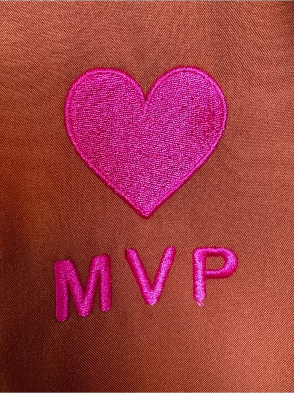 Figs Muted pink scrub top cap sleeve MVP heart ladies work wear pocket utility L - Picture 4 of 5